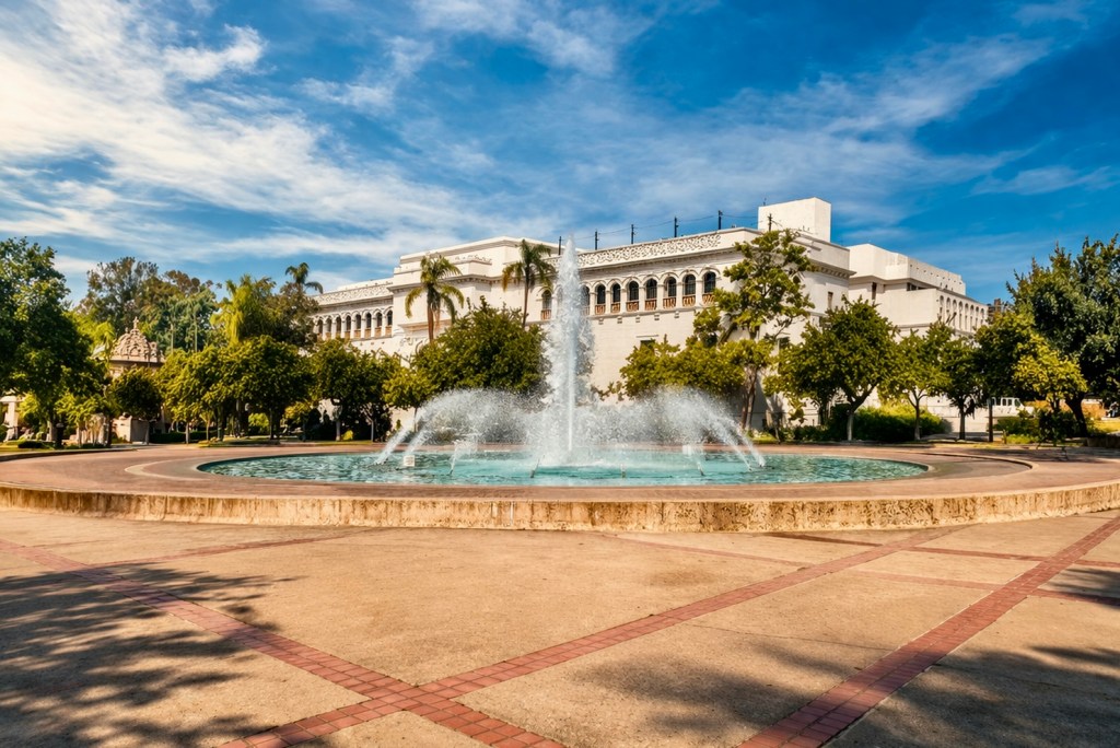 05. Projection: What We&nbsp;Carry